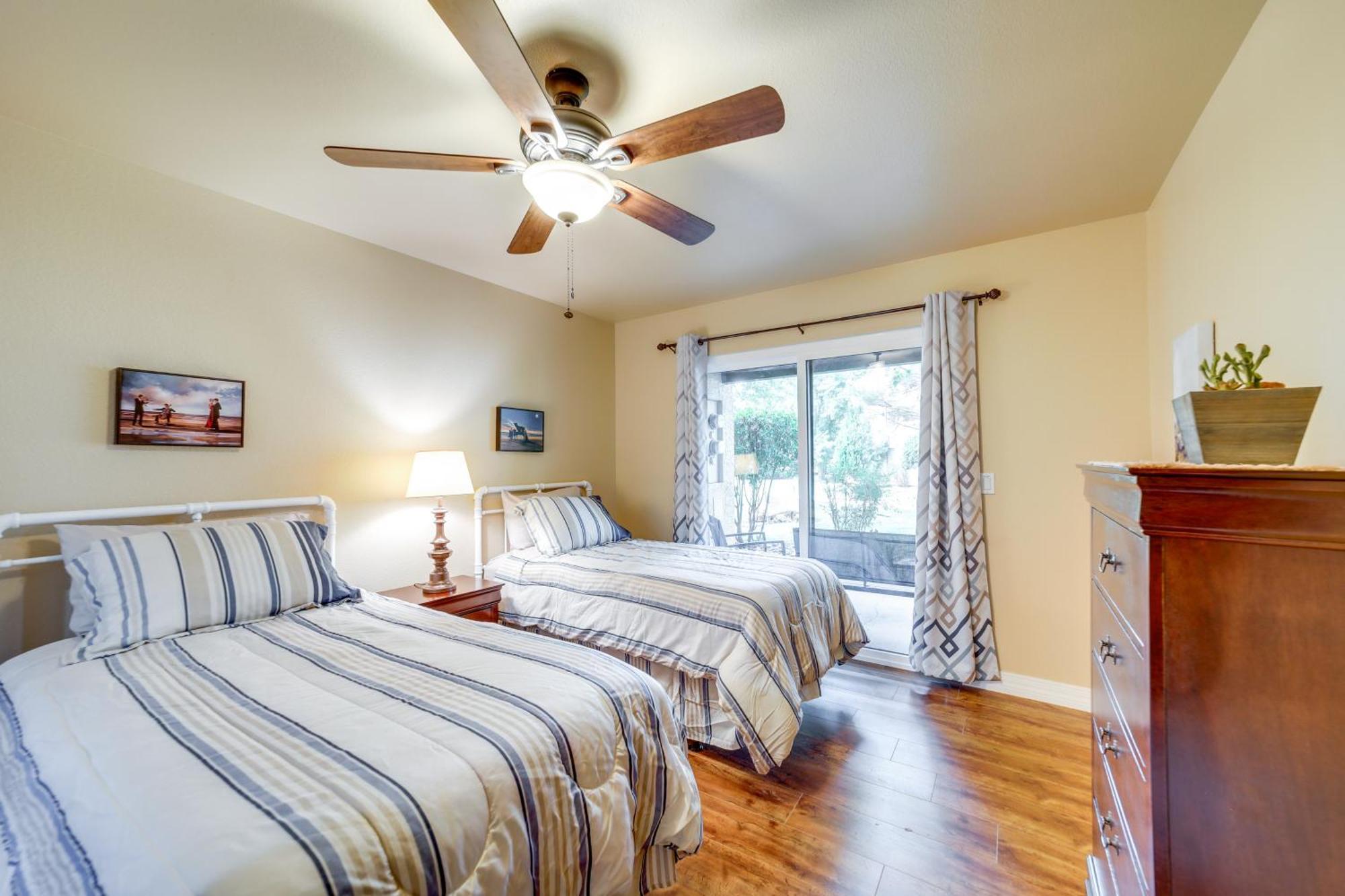 Cozy Sedona Oasis With Pool And Hot Tub Access! Lägenhet Exteriör bild