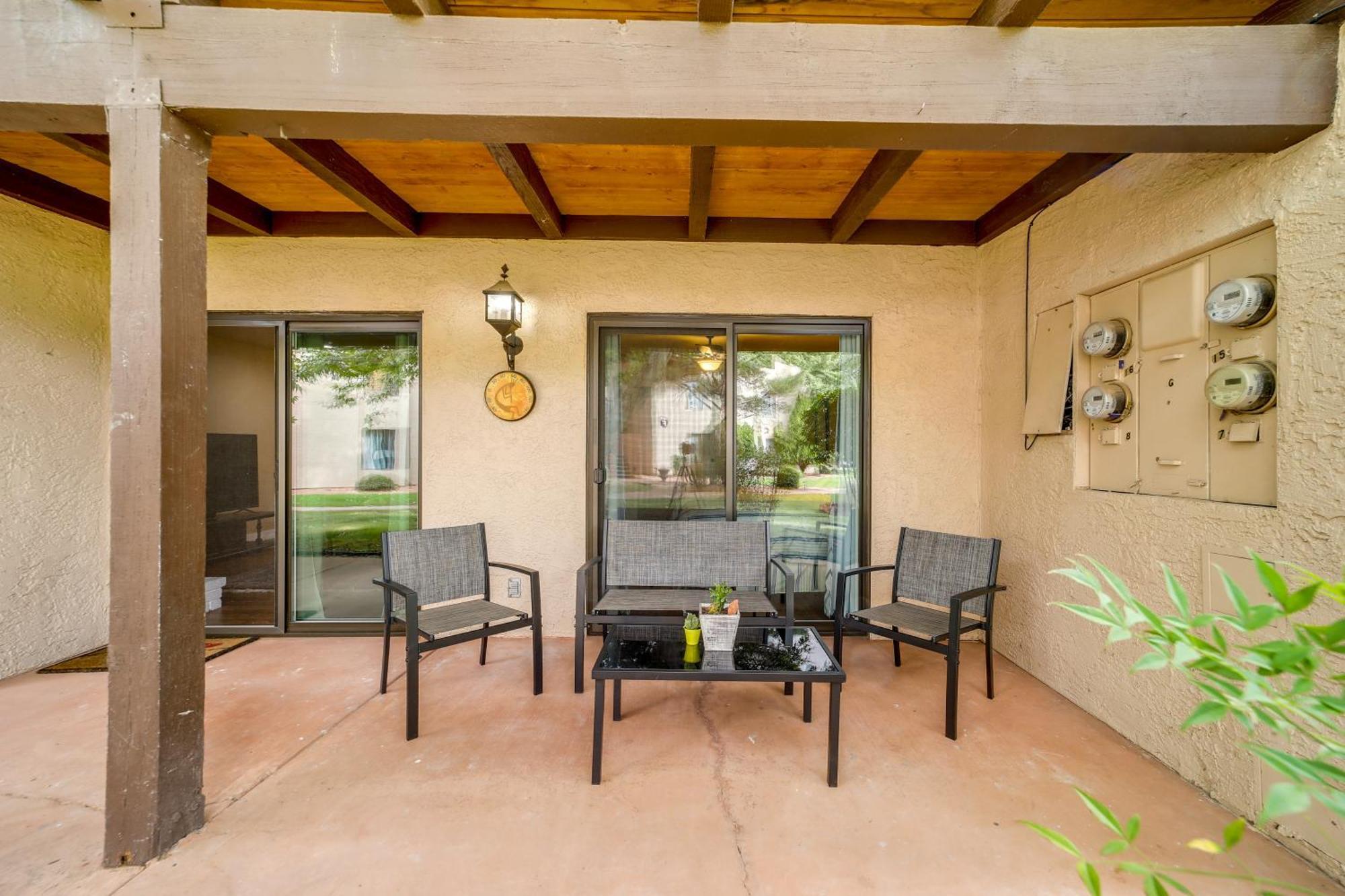 Cozy Sedona Oasis With Pool And Hot Tub Access! Lägenhet Exteriör bild
