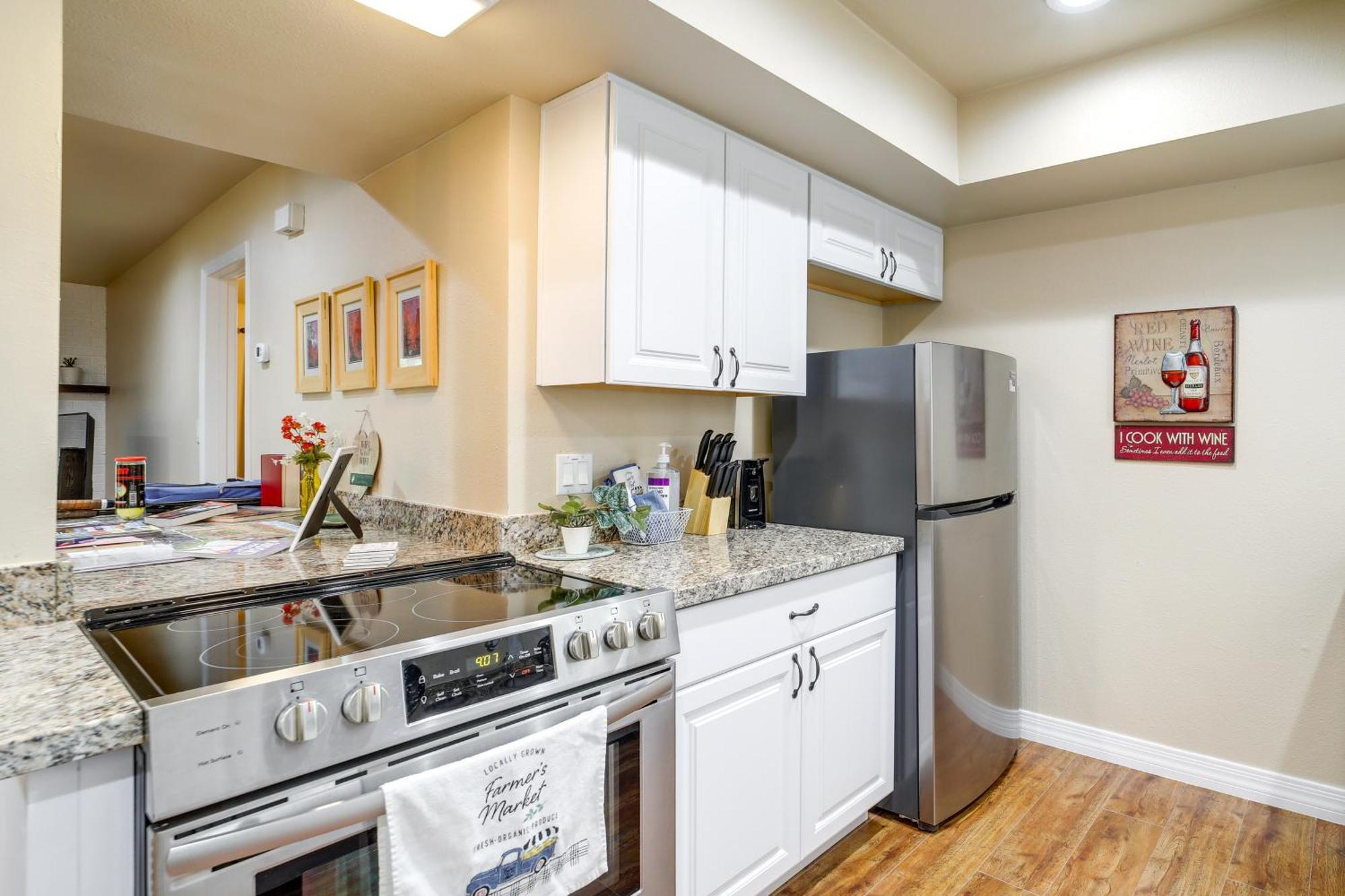 Cozy Sedona Oasis With Pool And Hot Tub Access! Lägenhet Exteriör bild